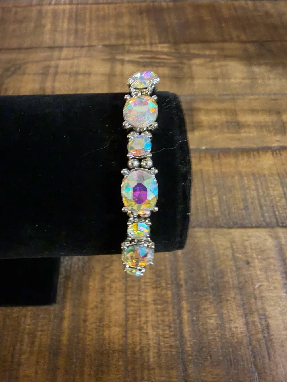 Paparazzi Iridescent oil spill Crystal Stretch Bracelet
